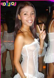 Filipina Bar Chicks