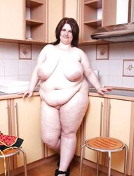 Massive funbags plumper 52.