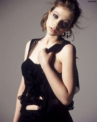 Mitchie Trachtenberg - Mingle