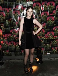 Mitchie Trachtenberg - Mingle