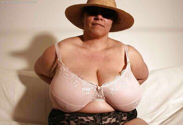 MATURES AND PLUMPER