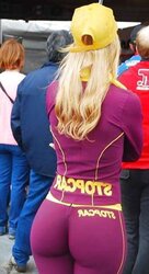 More and more Excellent Booties + Titties!