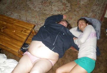 Mother & not her daughter - 9 - Swingers