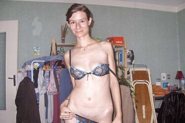 Smoothly-Shaven housewife