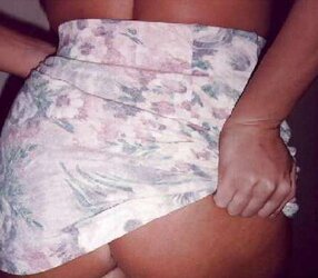 Platinum-Blonde inexperienced Ashlee