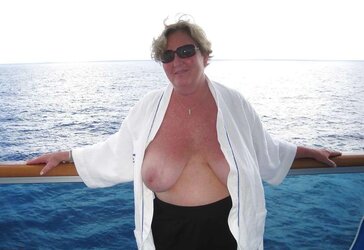 Phat boobs saggy moms