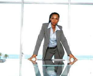 Ebony Nymphs In The Office (Getting Down