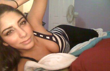 Ditzy ex Sara - Half turkish half iraqi. SATISFY JIZZ TRIBUT