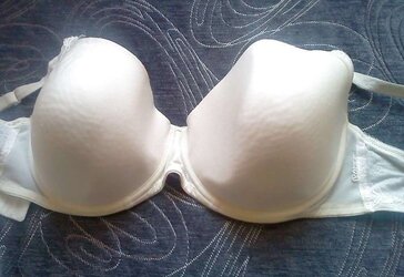 More brassieres of my wifey