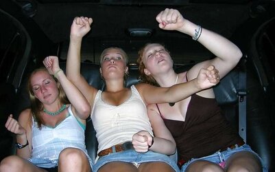 Upskirt Groups