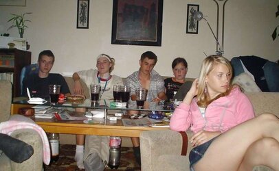 Upskirt Groups