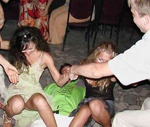 Upskirt Groups