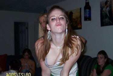 1st View Downblouse Nipslips pt