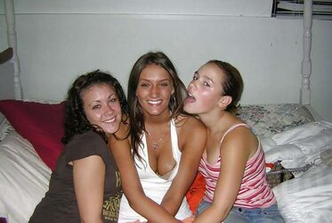 1st View Downblouse Nipslips pt