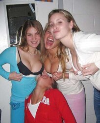 1st View Downblouse Nipslips pt