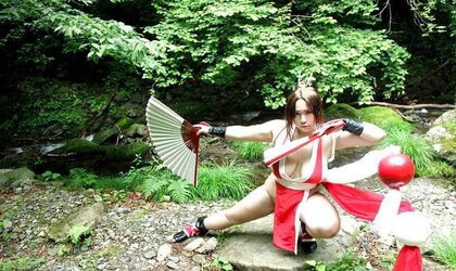 Massive Boobies Street Fighter Cosplay - Mai