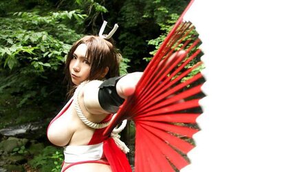 Massive Boobies Street Fighter Cosplay - Mai