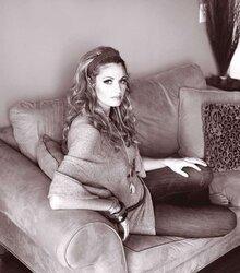 Erin Andrews Sole Pictures