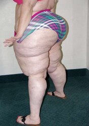 Luxurious Huge Gams