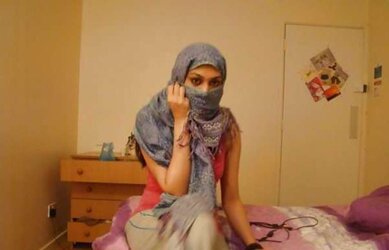 Paki gf NAILA.