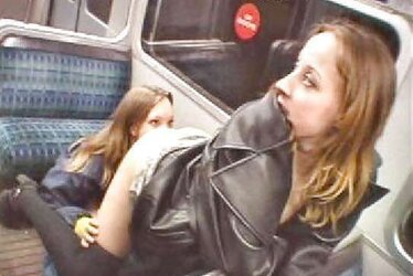 Teach upskirt