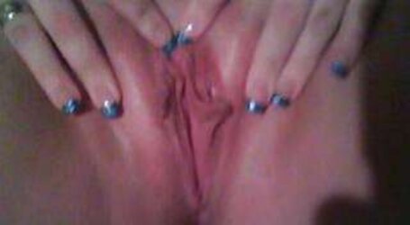 Plumper camel toe and snatch
