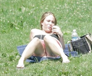 Upskirt amateurs