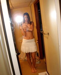 Big-Titted teenager selfshot