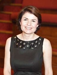 Jane Hill (girl/girl newsreader)