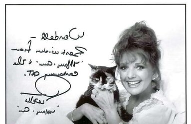 Dawn Wells - Mary Ann Summers