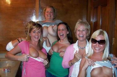 Groups Of Nude People - Vol.