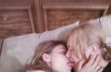 Cassie with girlfriend Ashley