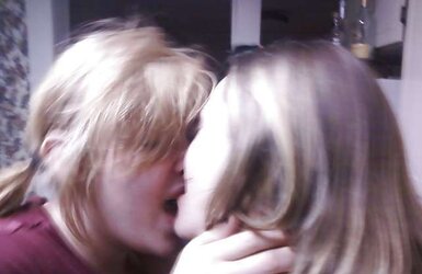 Cassie with girlfriend Ashley
