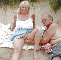 My Fave Granny Upskirt Pix