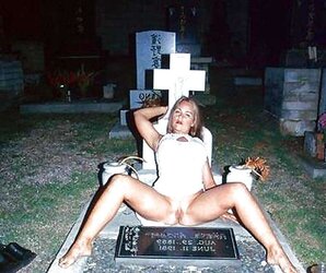 My Fave Granny Upskirt Pix
