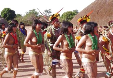 Naked africa
