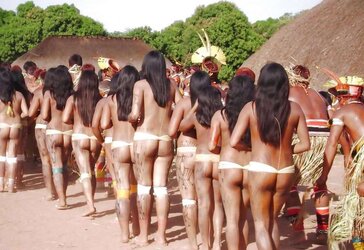 Naked africa