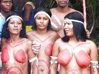 Naked africa