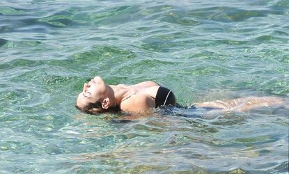 Kelly Brook in bikini on the Italian island of Ischia