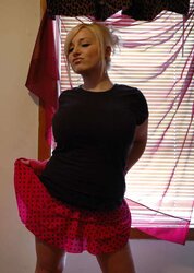 HUGE-CHESTED BLONDIE TEENAGER C5M