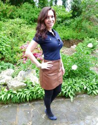 French bloggers Mode with jaw-dropping gams