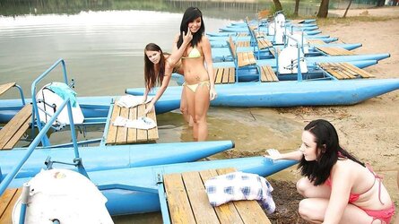 Some super-steamy teenager outdoor pictures