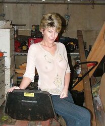 Sara in shed