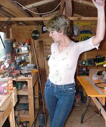 Sara in shed