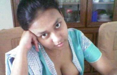Jaw-Dropping Indian Damsels 75-- By Sanjh