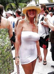 Slutwear five ( Habilles Comme Des Putes ) By TROC