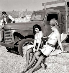 Vintage Sweethearts