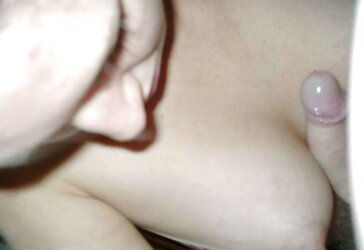 INEXPERIENCED HOE - DAPHNEE