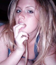 BLUE WITNESSED BLONDIE