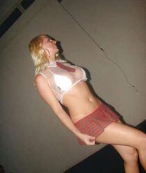 BLOND LATINA